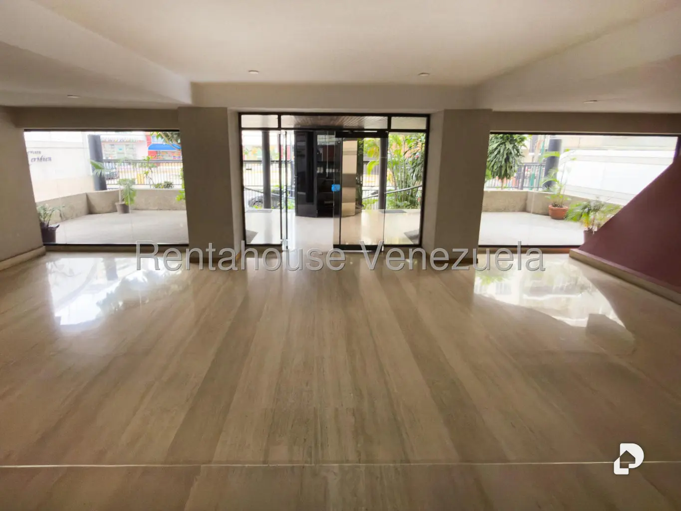 Apartamento en Los Palos Grandes, Caracas – 4