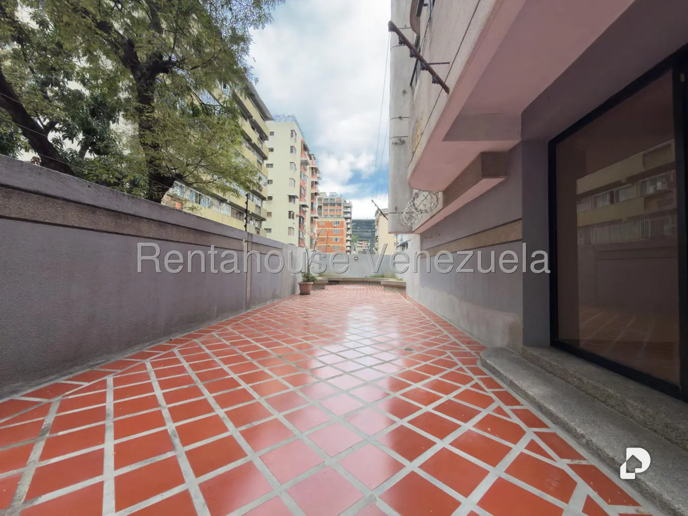 Apartamento en Los Palos Grandes, Caracas – 7