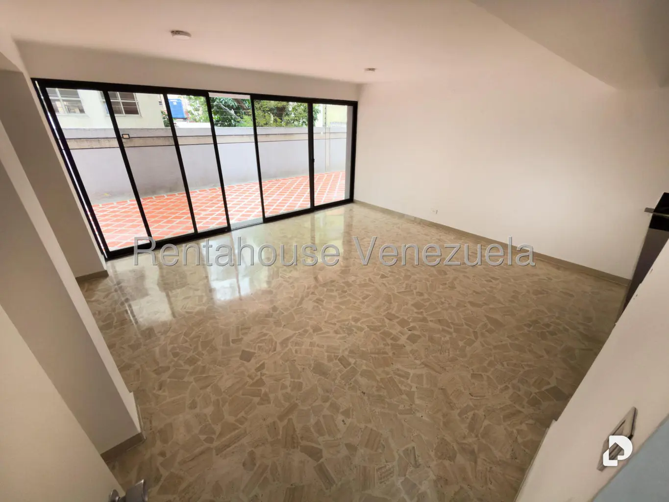Apartamento en Los Palos Grandes, Caracas – 6
