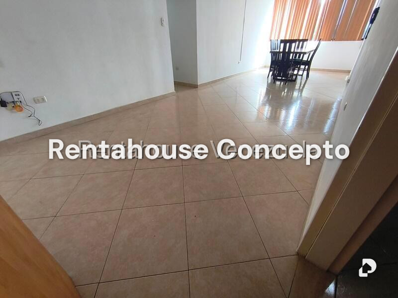 Apartamento en Los Mangos, Valencia