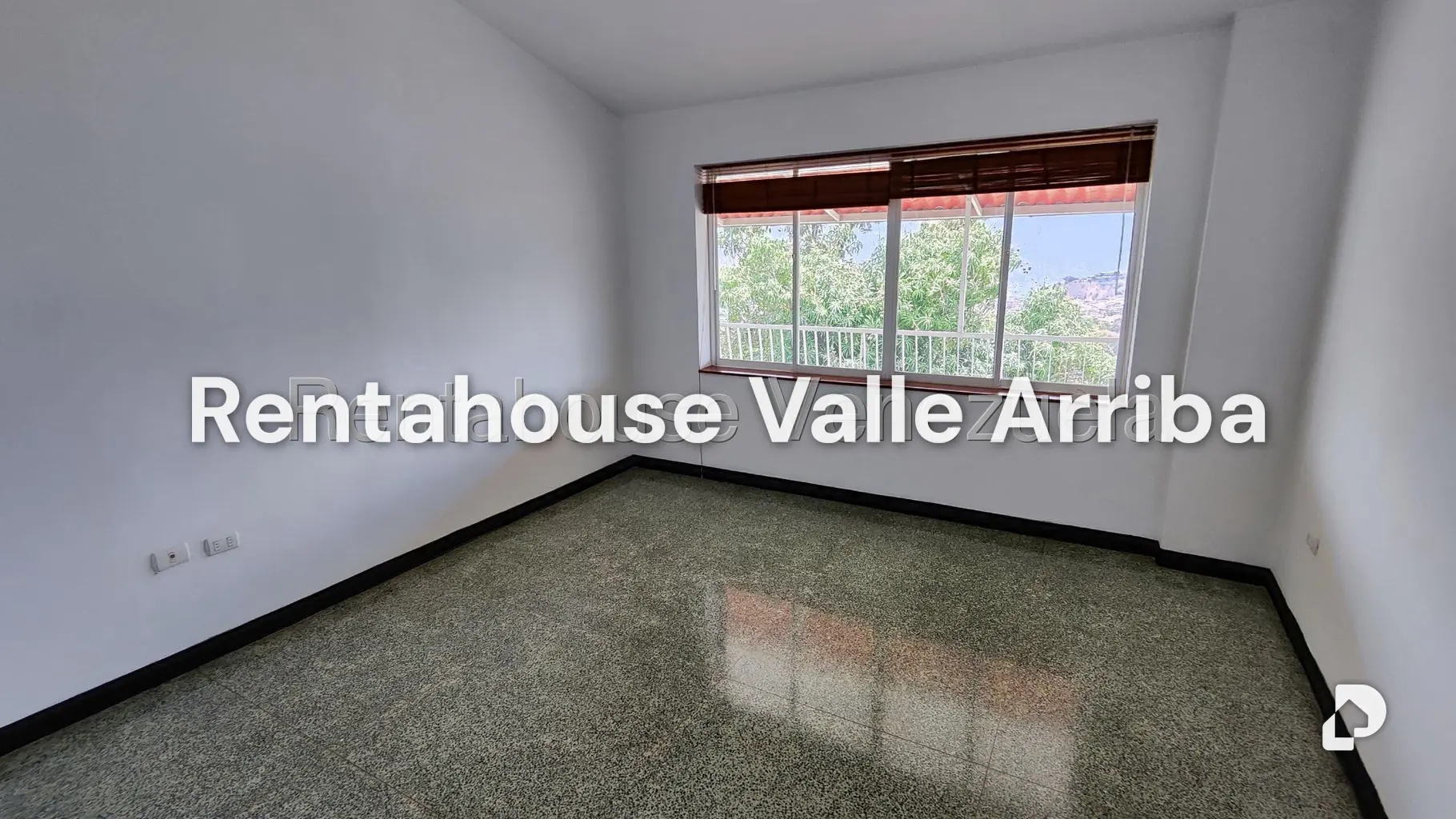 Casa en Charallavito, Caracas – 18