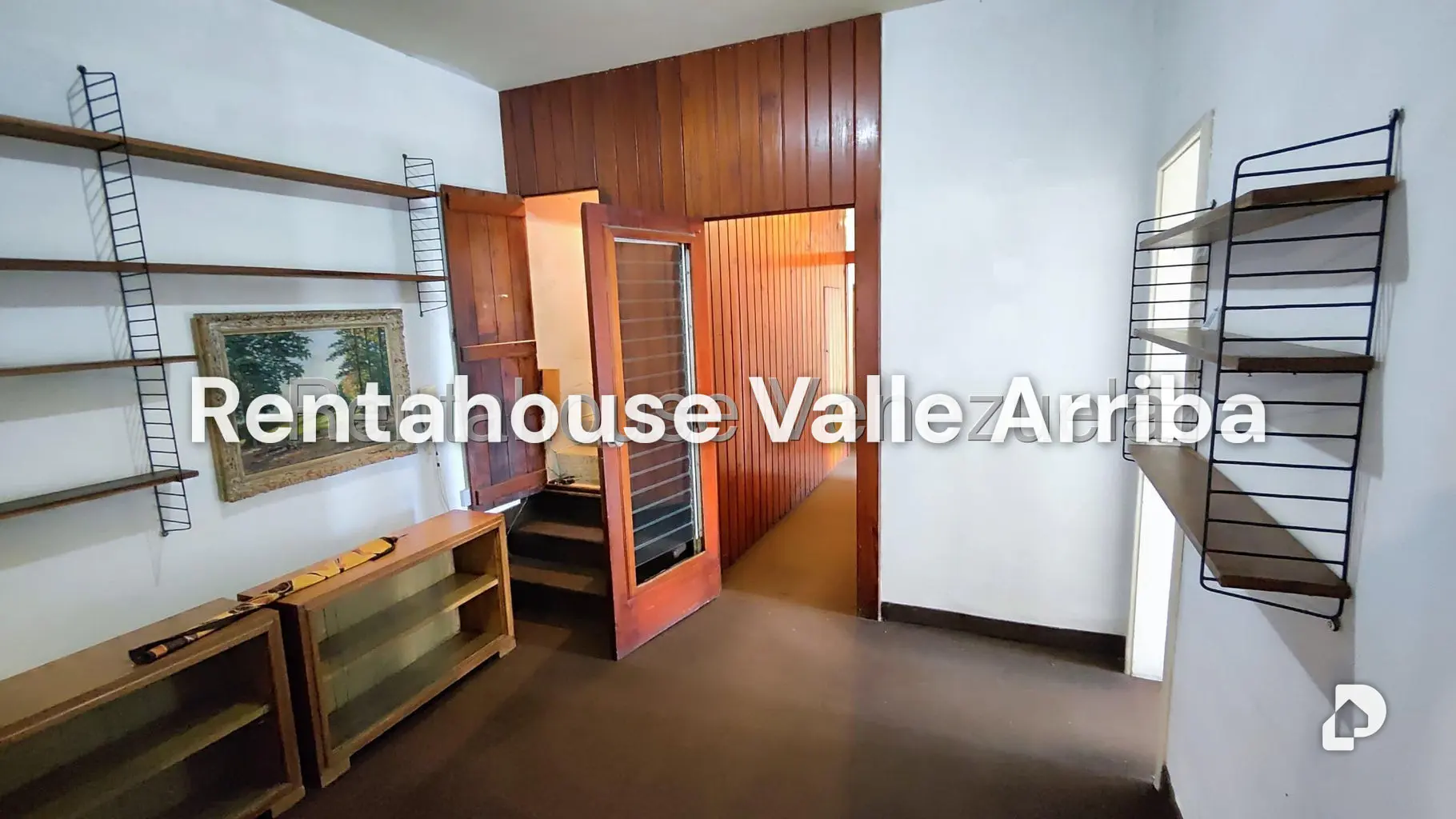Casa en Charallavito, Caracas – 28