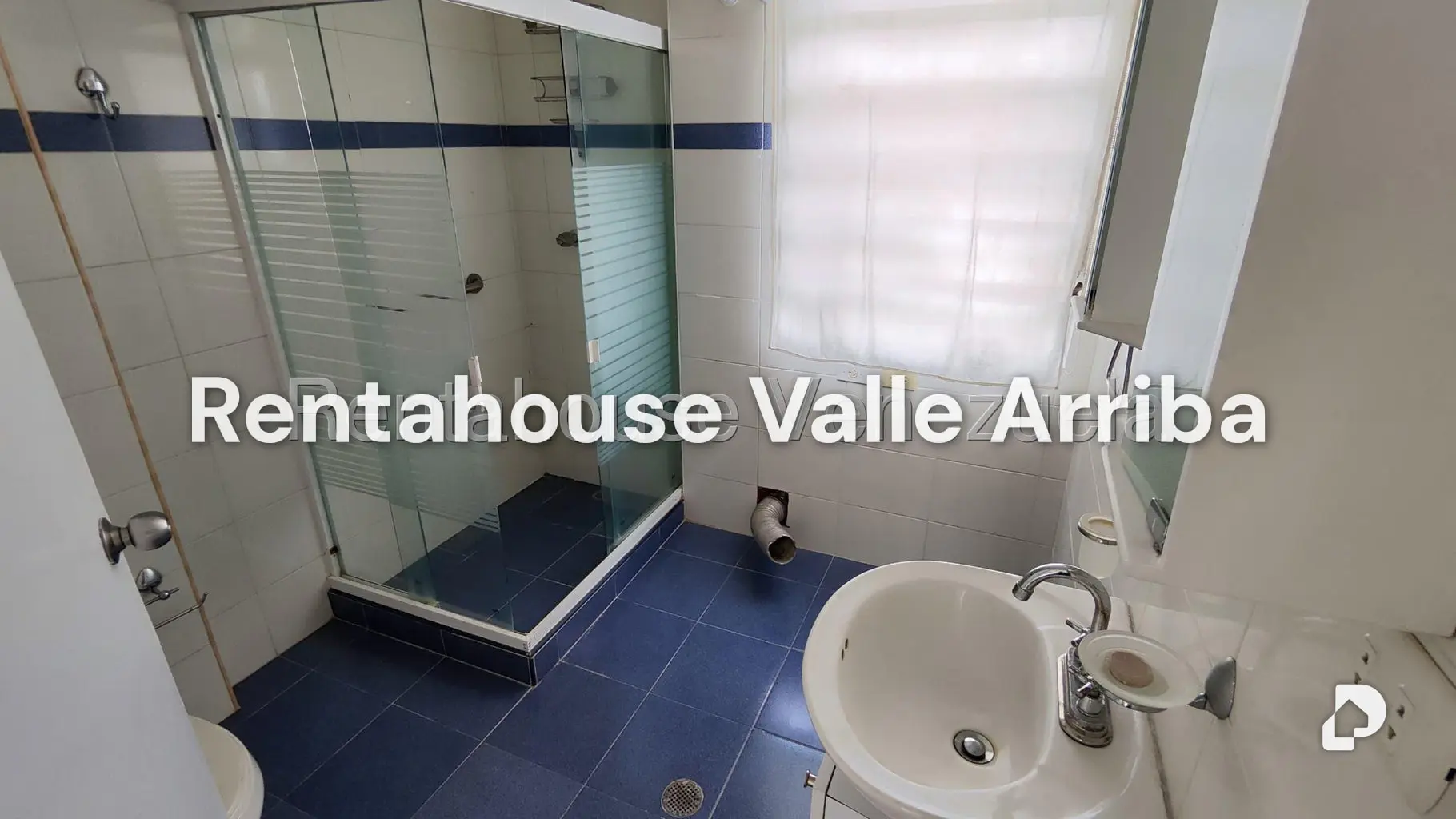 Casa en Charallavito, Caracas – 20