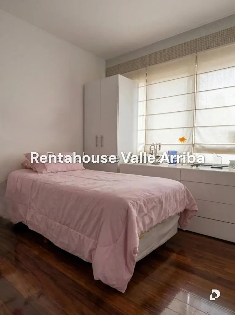Apartamento en Los Palos Grandes, Caracas – 8