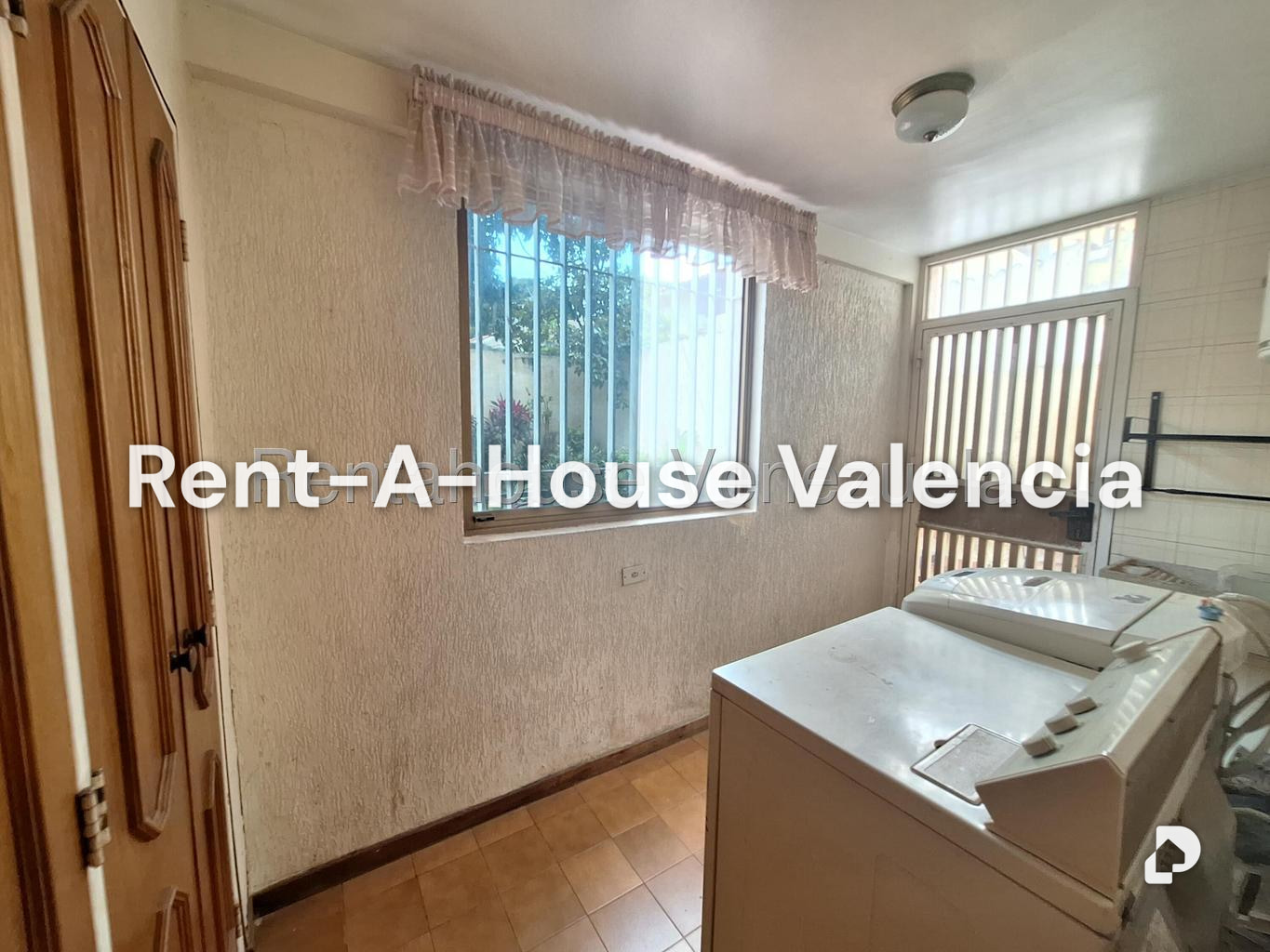 Casa en La Trigaleña, Valencia – 48