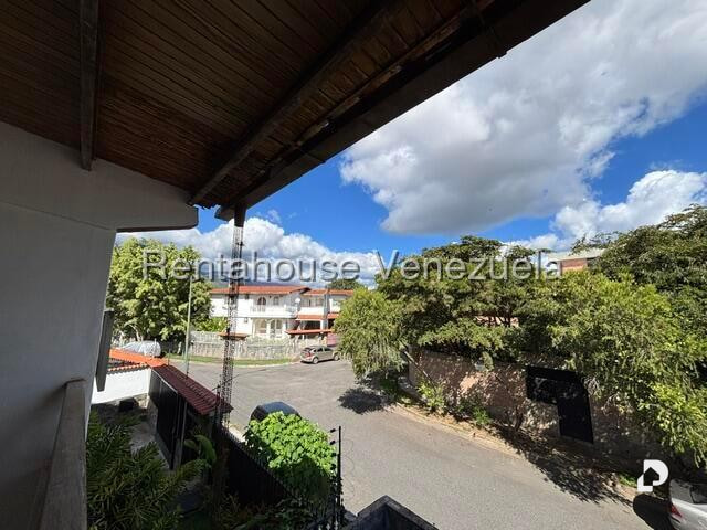 Casa en Macaracuay, Caracas – 30