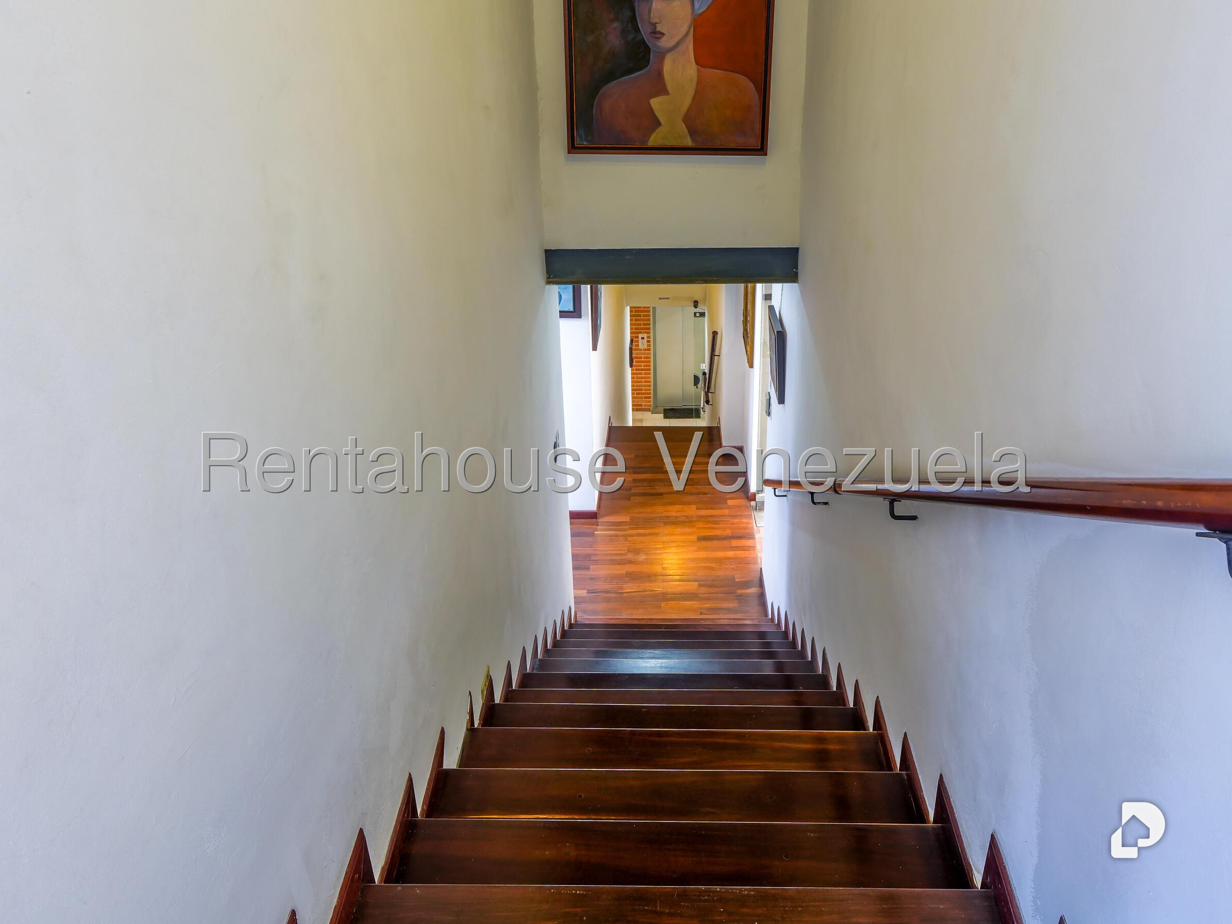 Edificio en Los Chorros, Caracas – 28