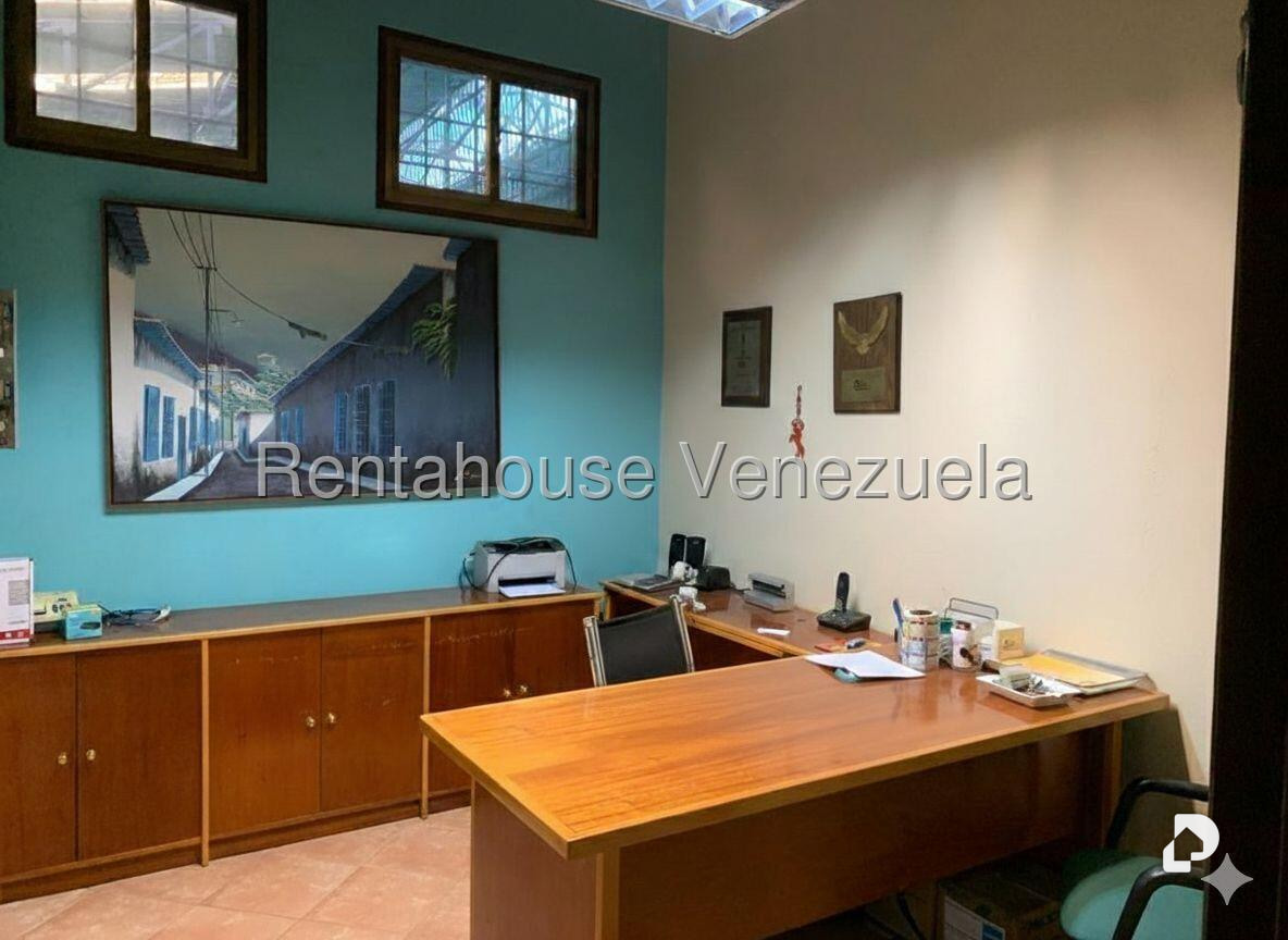 Terreno en Boleíta Sur, Caracas – 14