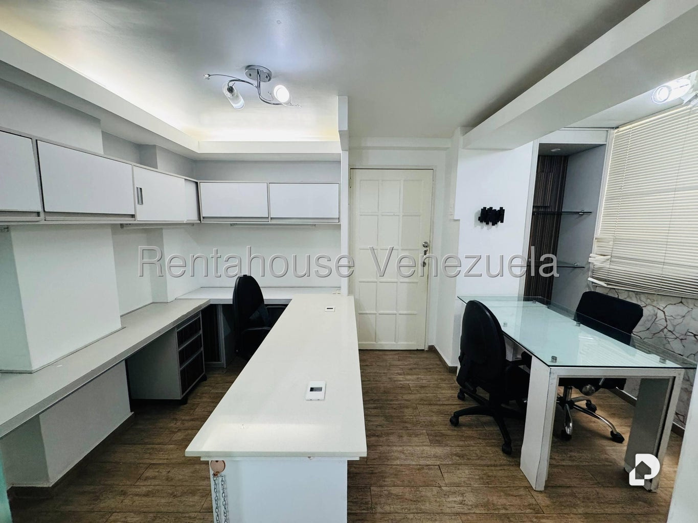 Oficina en Chacao, Caracas – 1