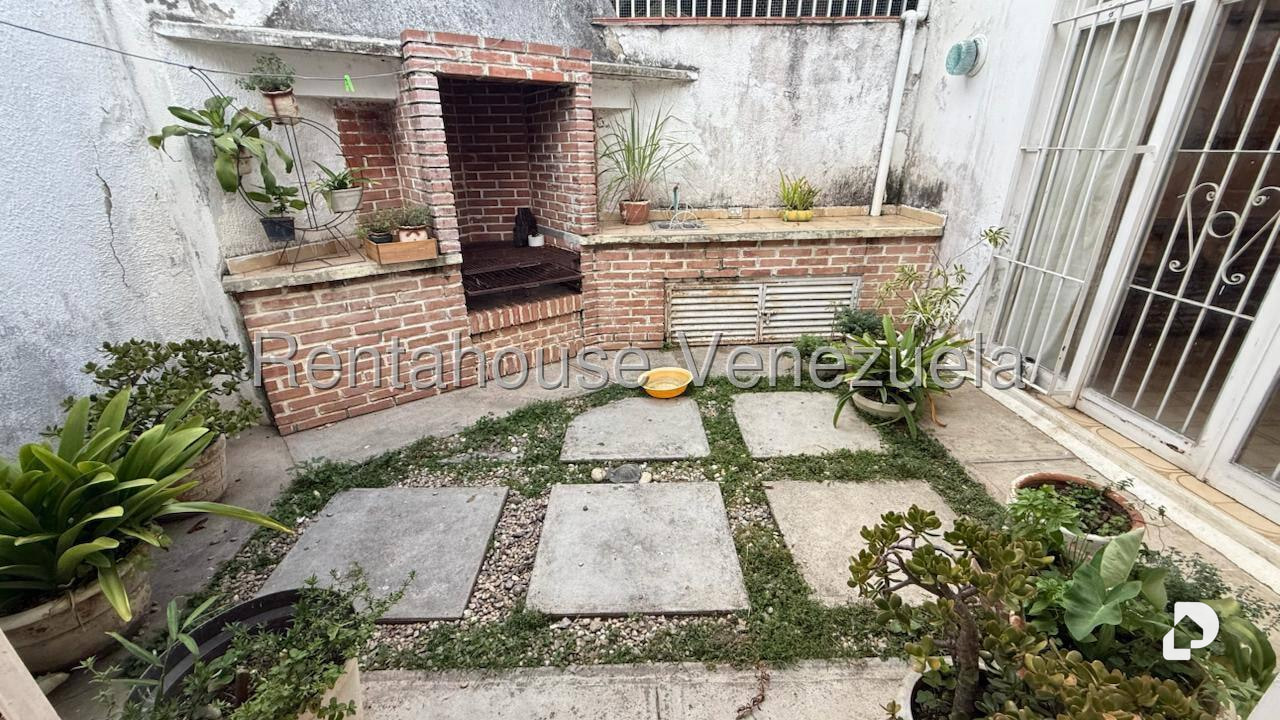 Casa en Alto Prado, Caracas – 8