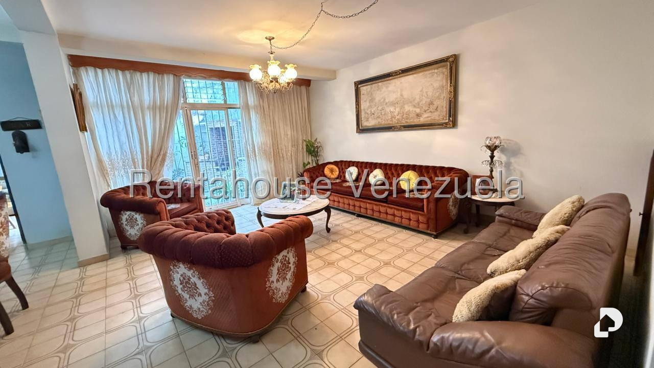 Casa en Alto Prado, Caracas – 6