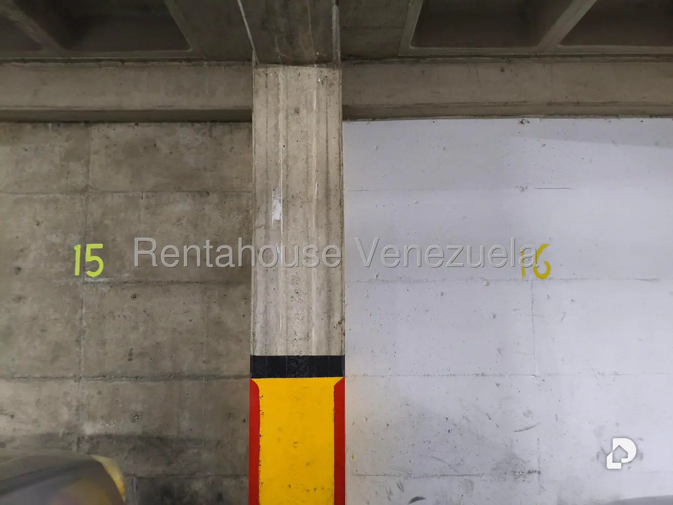 Local comercial en La Trinidad, Caracas – 15