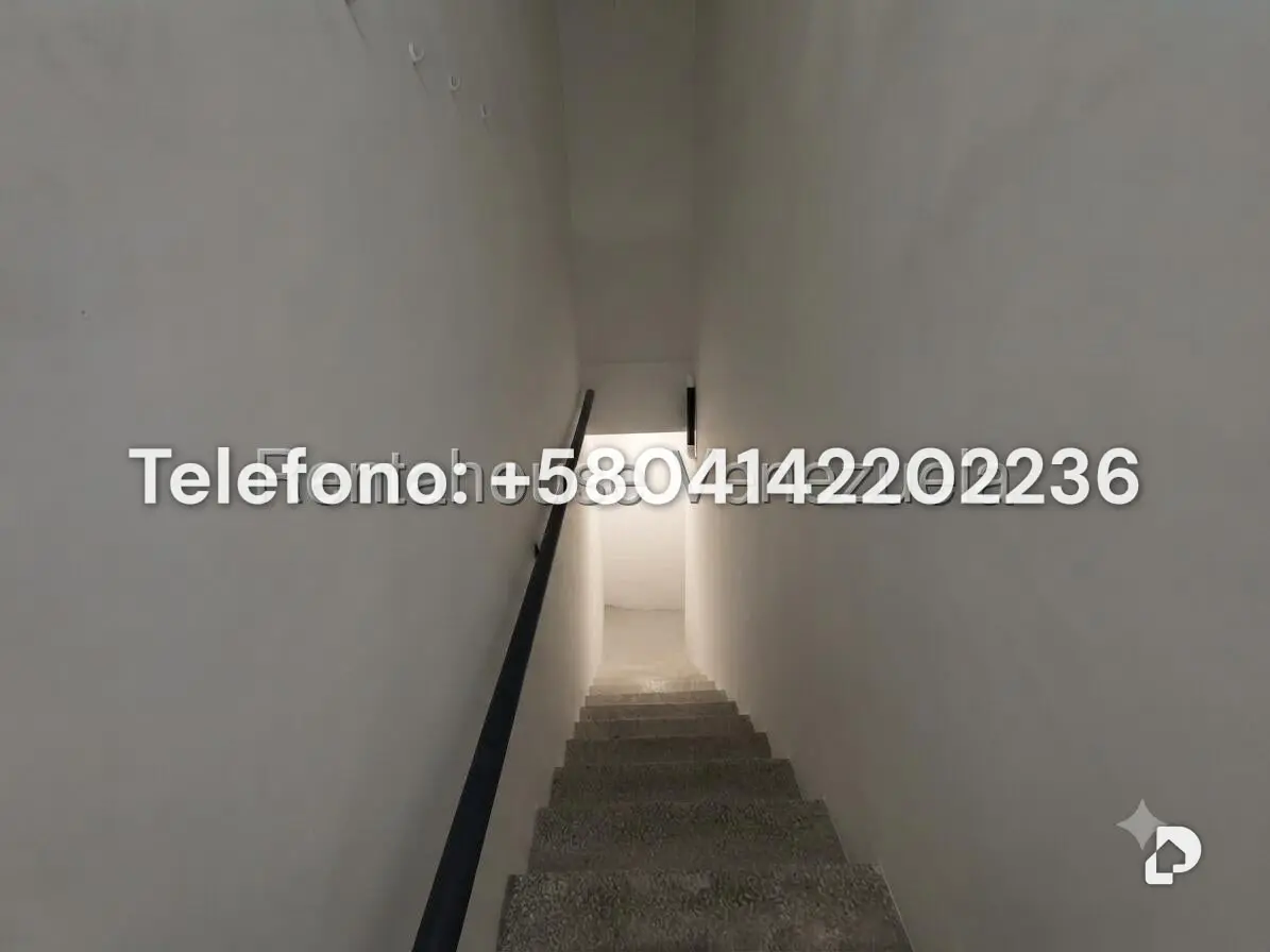 House in Prados del Este, Caracas – 35