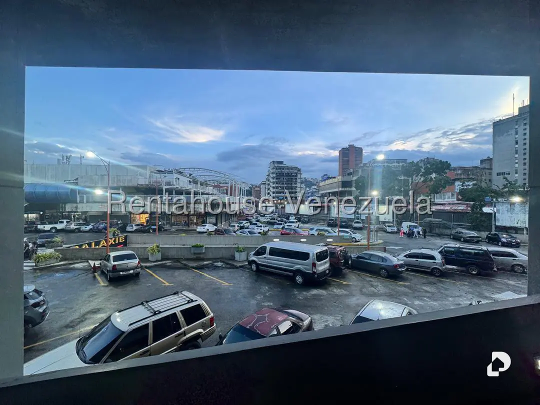 Local comercial en Chacaito, Caracas – 7