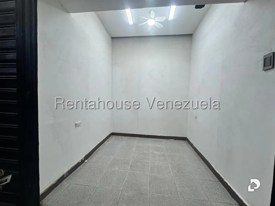 Local comercial en Chacaito, Caracas – 5