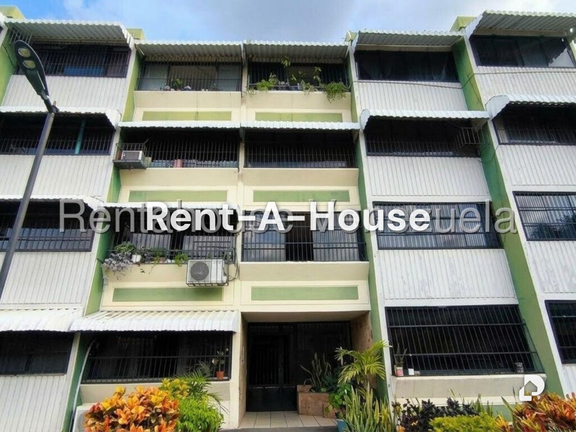 Apartamento en los Andes, San Diego – 1