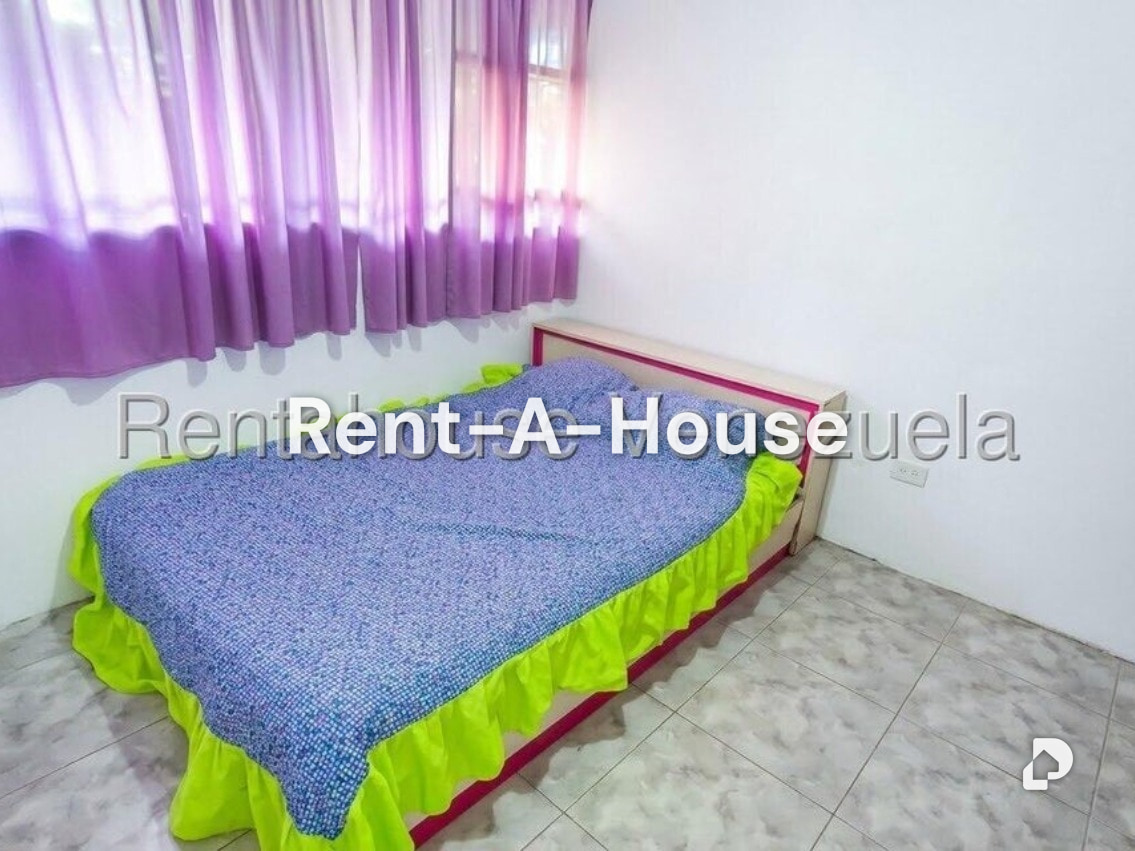 Apartamento en los Andes, San Diego – 13