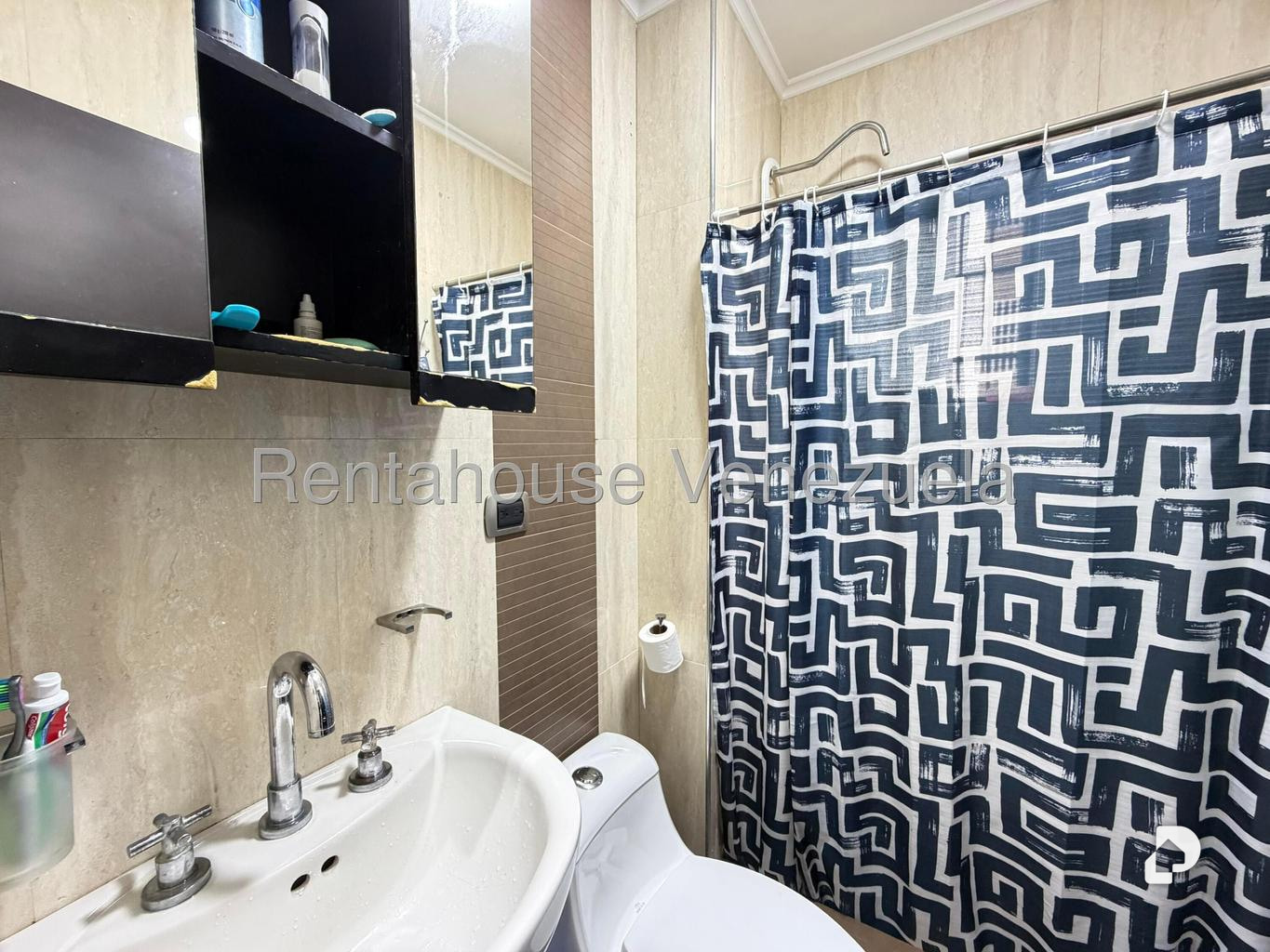 Apartamento en La Urbina, Caracas – 10