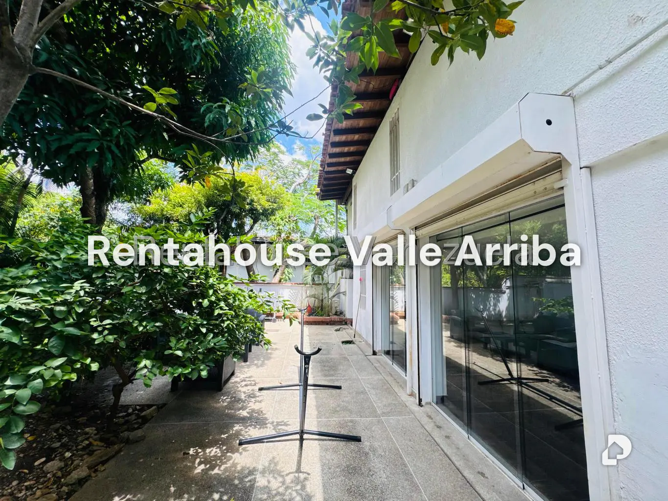 House in Santa Fe Norte, Caracas – 23