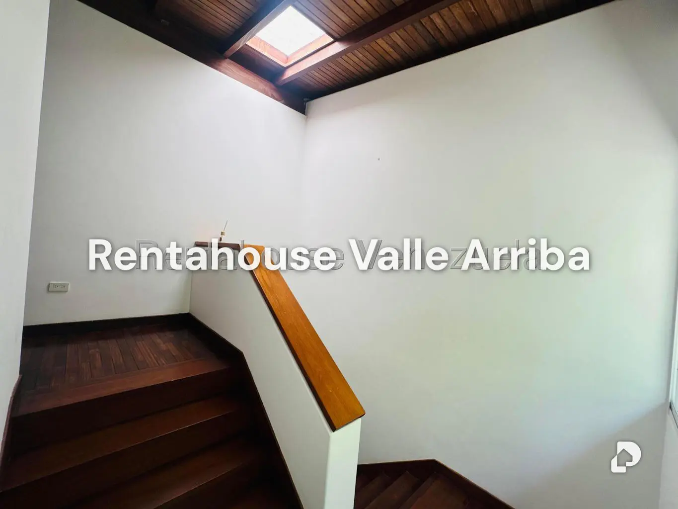 House in Santa Fe Norte, Caracas – 26