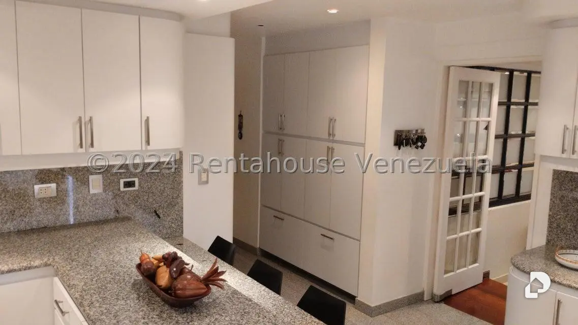 Apartamento en El Hatillo, Caracas – 23