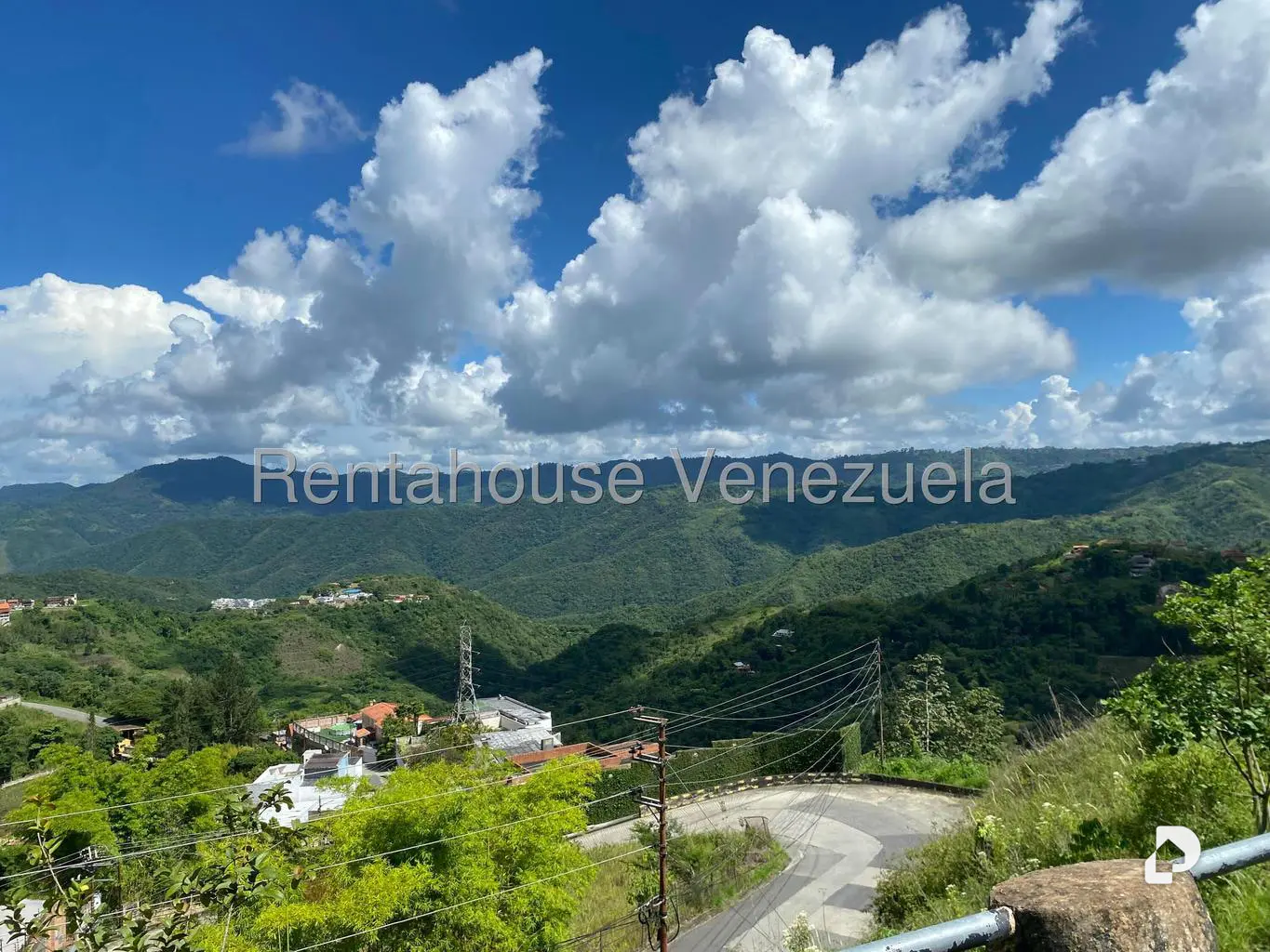 Casa en Caicaguana, Caracas – 13