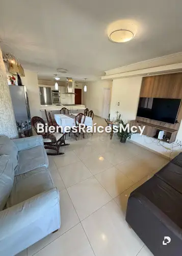 Apartamento en Andrés Bello, Maracay – 11