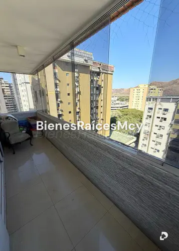 Apartamento en Andrés Bello, Maracay – 14