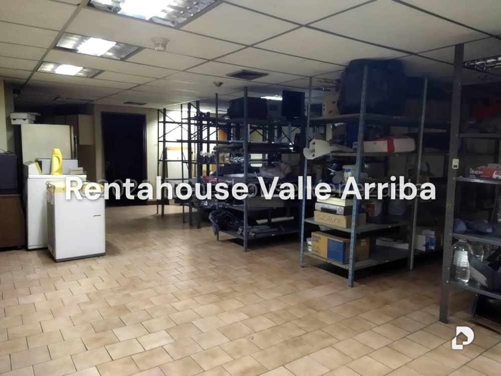 Local comercial en San Martín, Caracas – 14