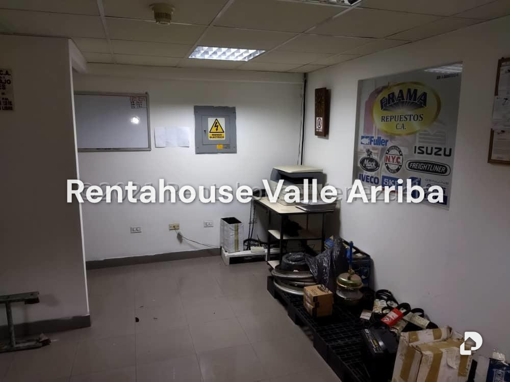 Local comercial en San Martín, Caracas – 16