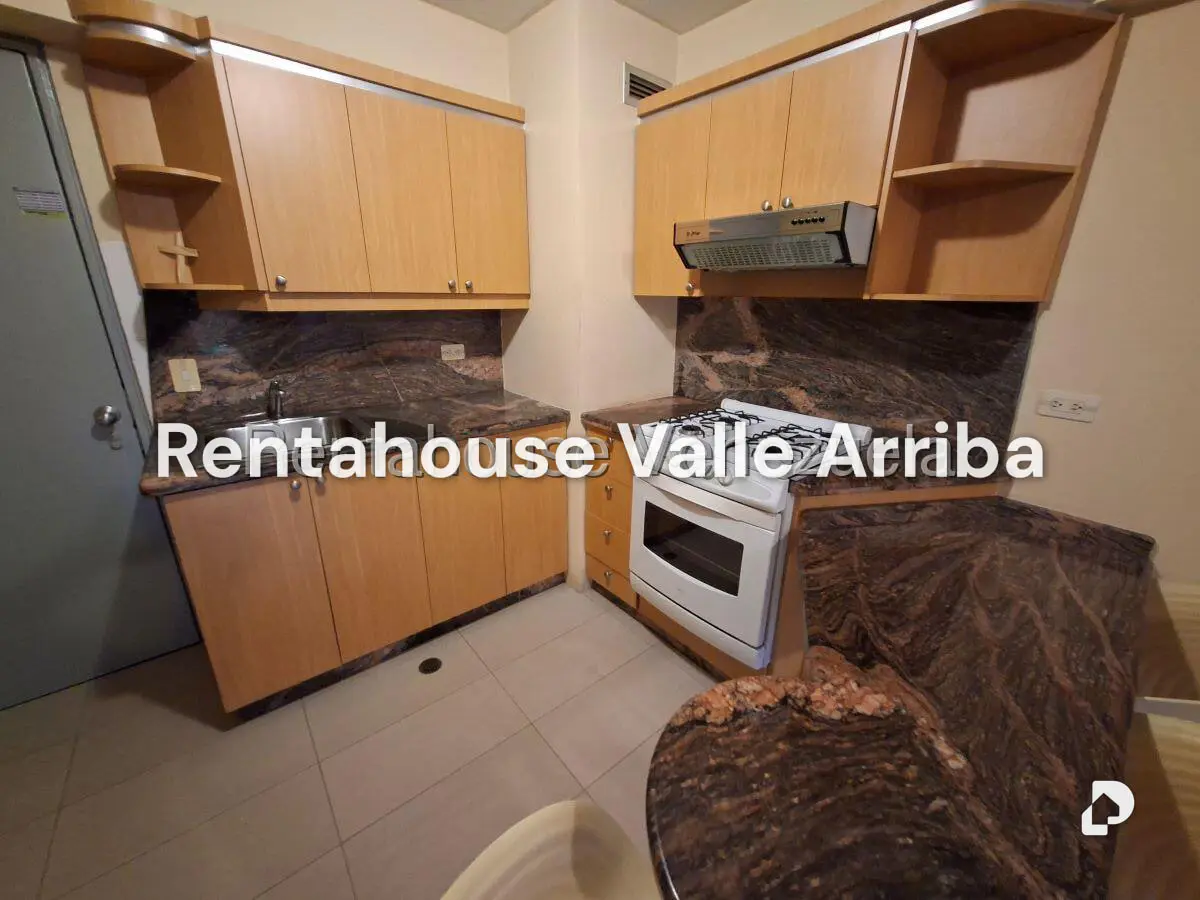 Apartamento en El Rosal, Caracas – 10