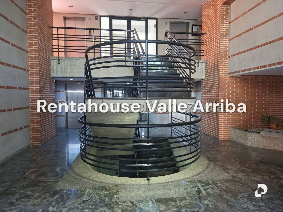 Apartamento en El Rosal, Caracas – 2