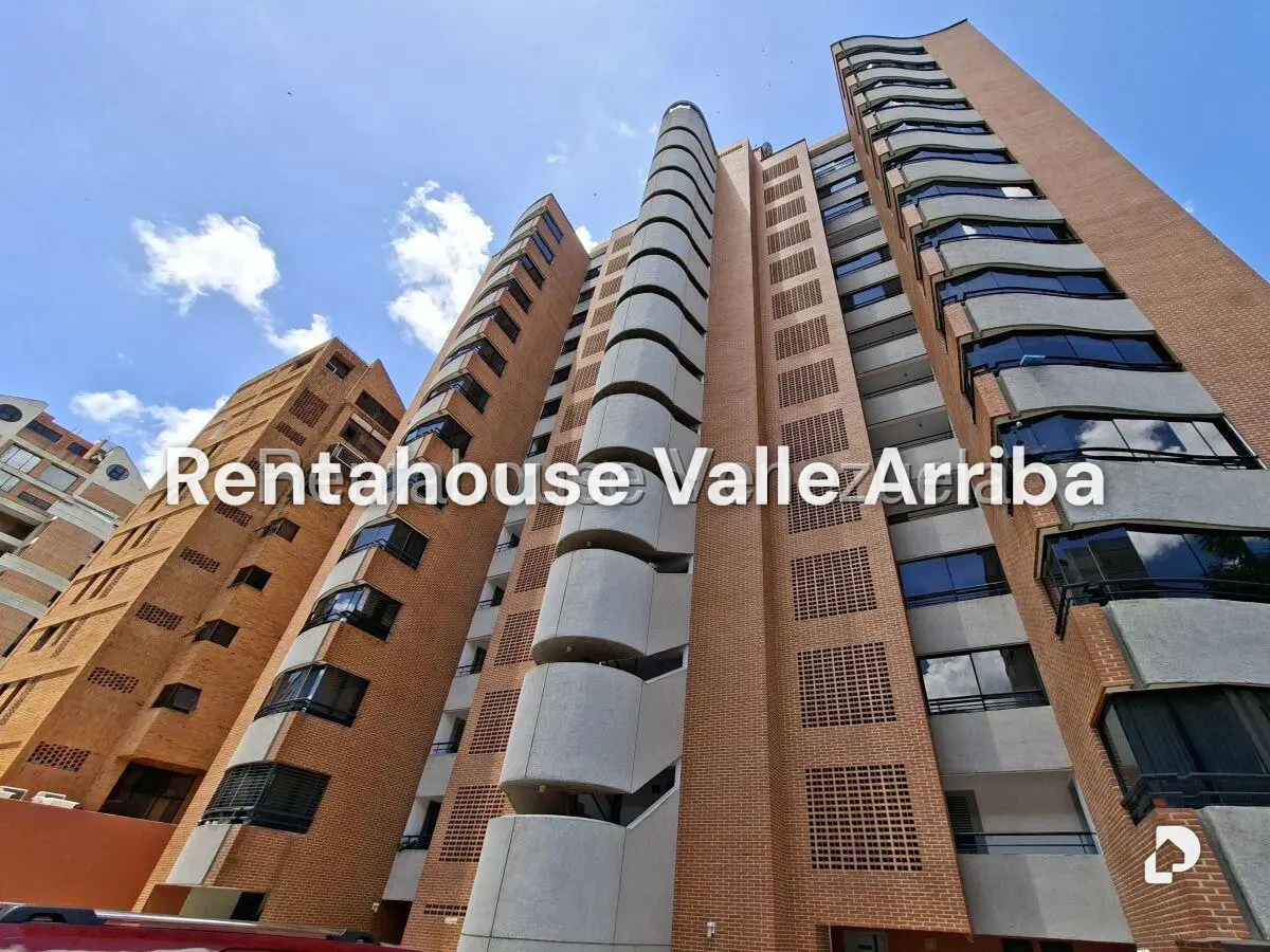 Apartamento en El Rosal, Caracas – 23