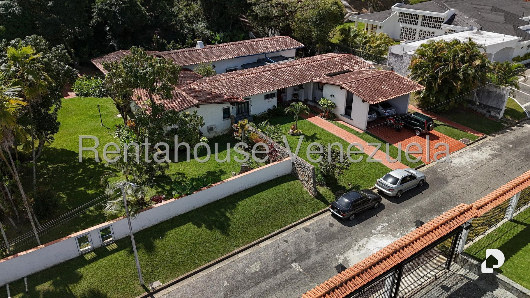 Casa en Cerro Verde, Caracas – 1