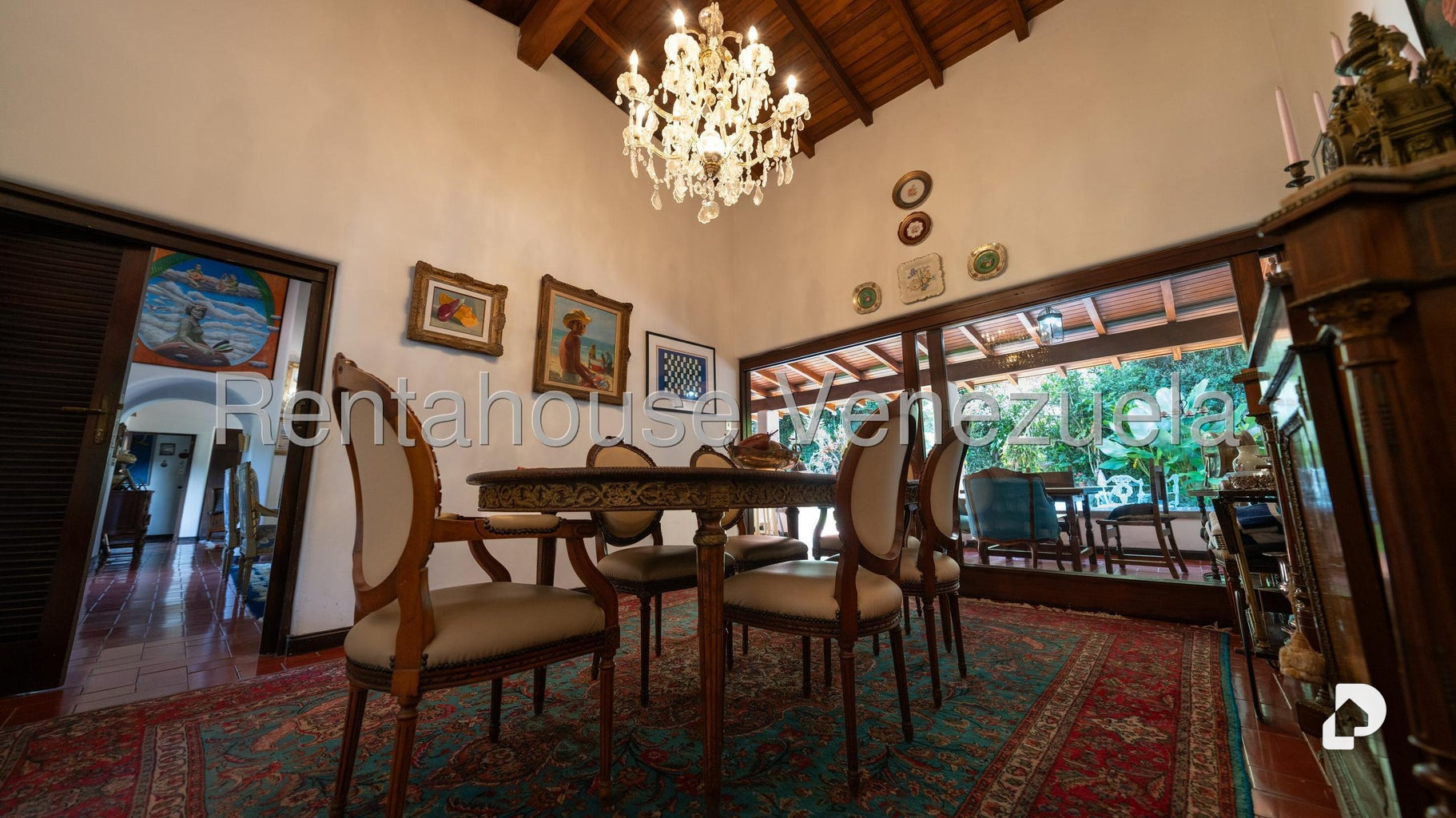 Casa en Cerro Verde, Caracas – 13