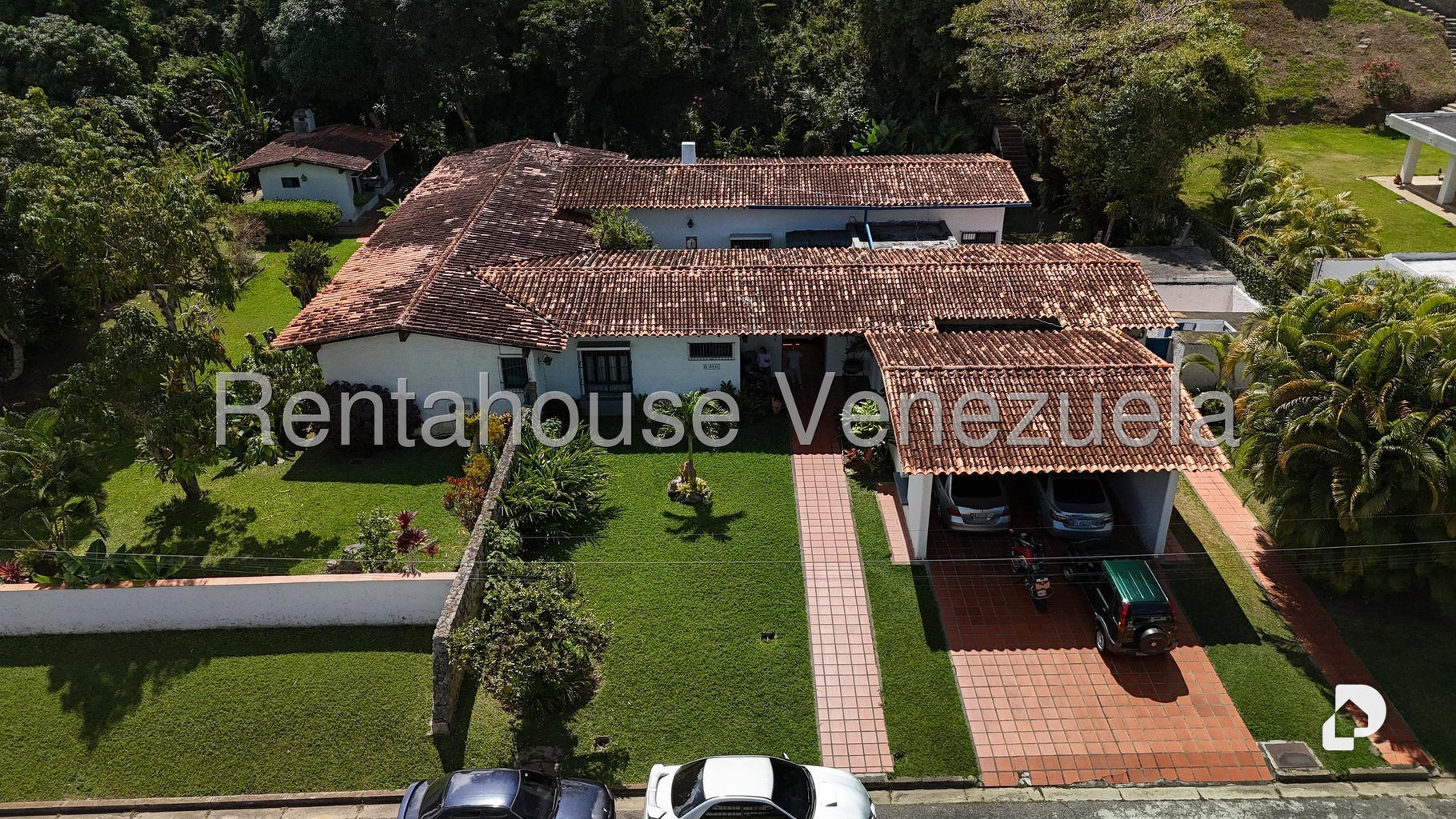 Casa en Cerro Verde, Caracas – 2