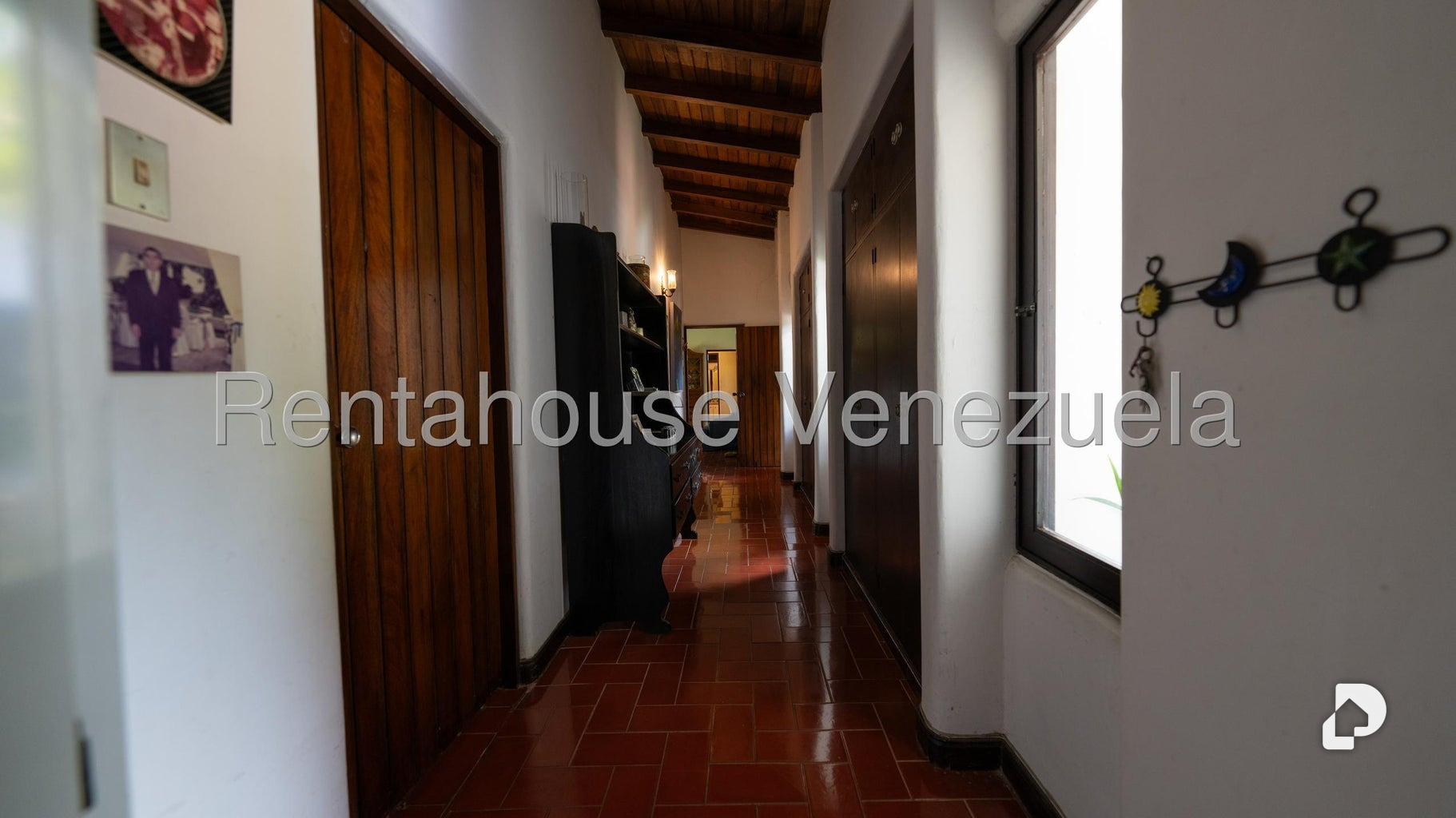 Casa en Cerro Verde, Caracas – 18