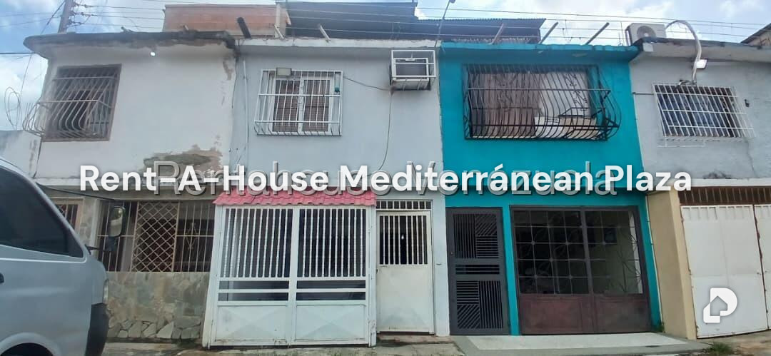 Casa en Ricardo Urriera, Valencia – 3