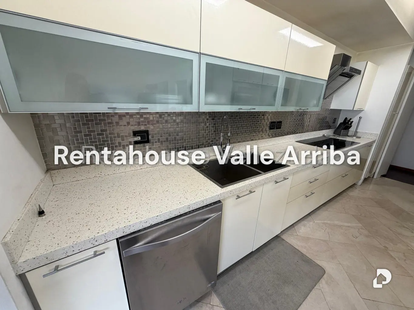 Apartamento en La Alameda, Caracas – 12