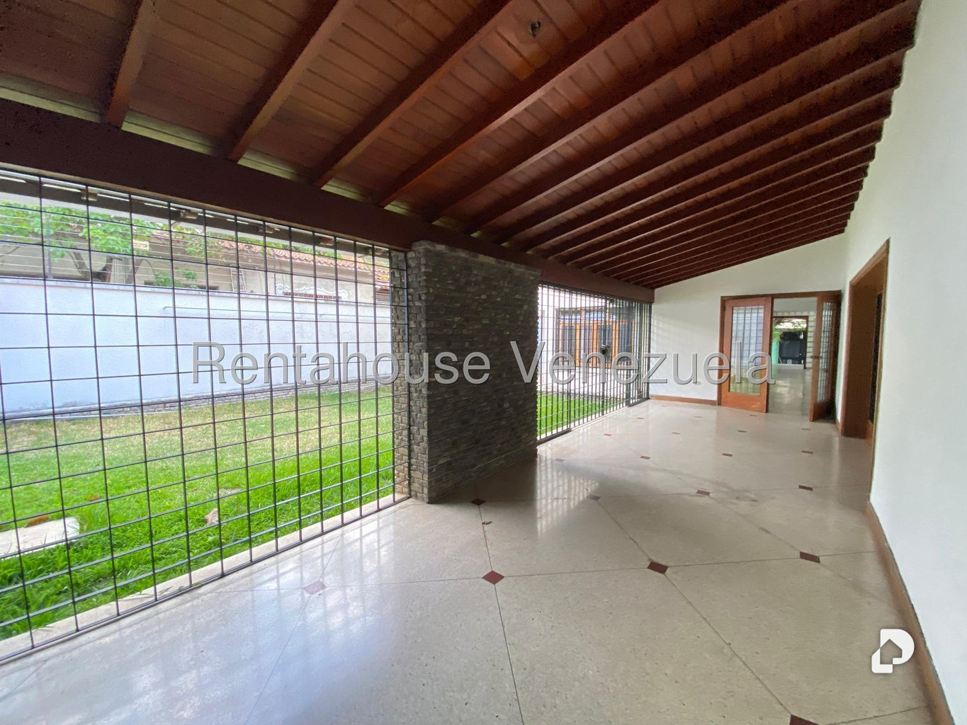 Casa en Altamira, Caracas – 8