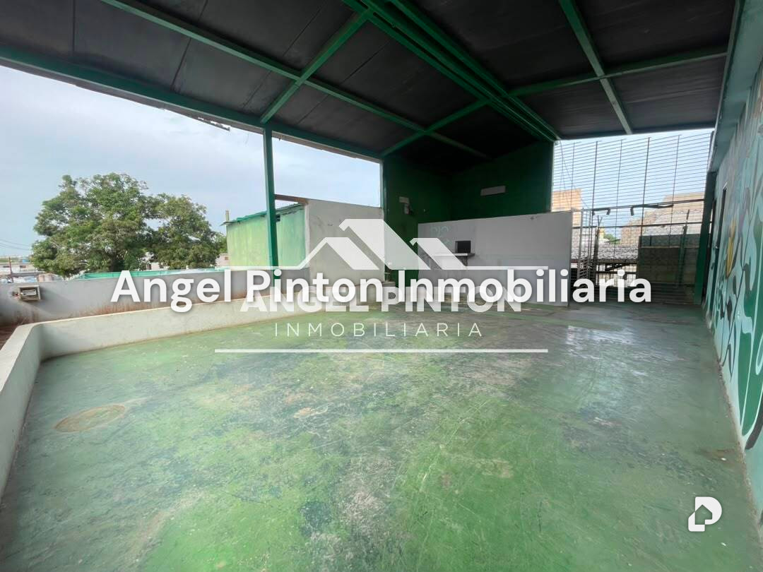 Local comercial en Avenida La Limpia, Maracaibo – 25