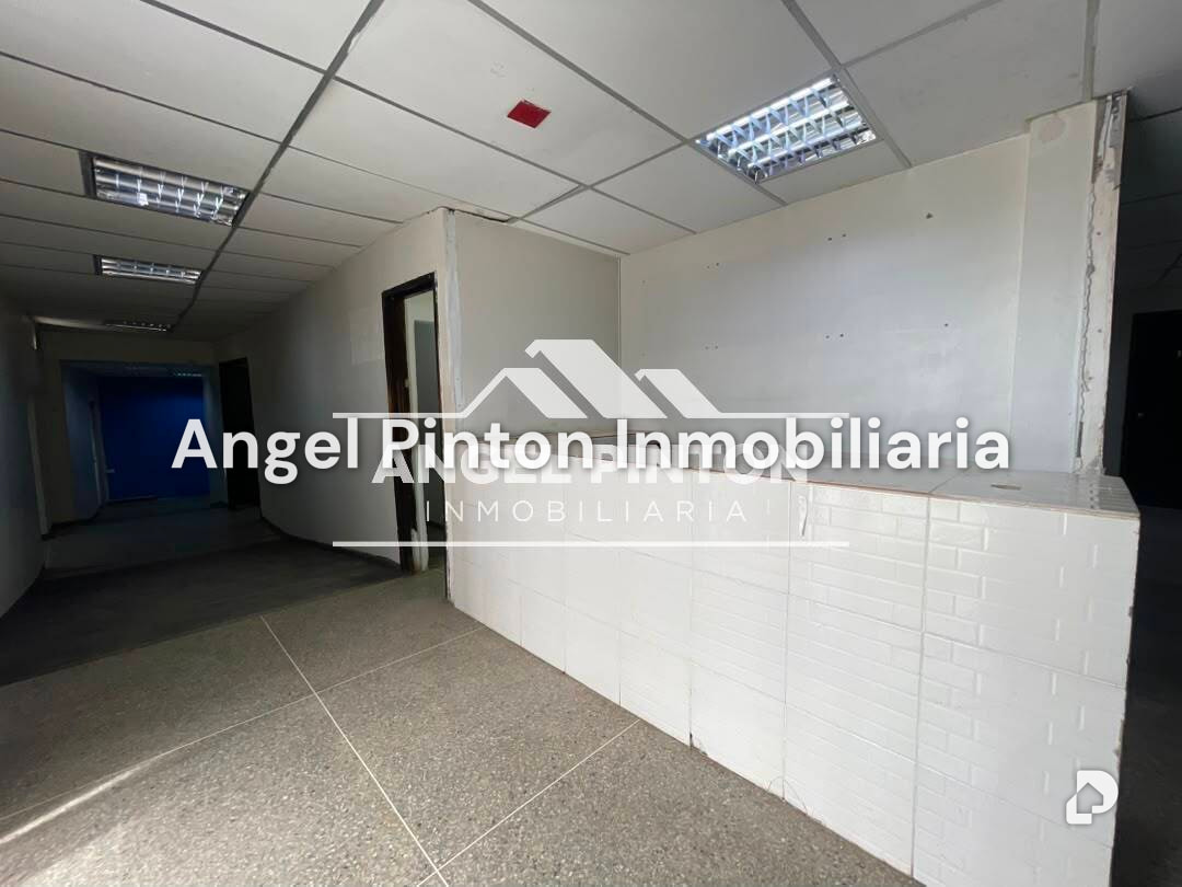 Local comercial en Avenida La Limpia, Maracaibo – 2