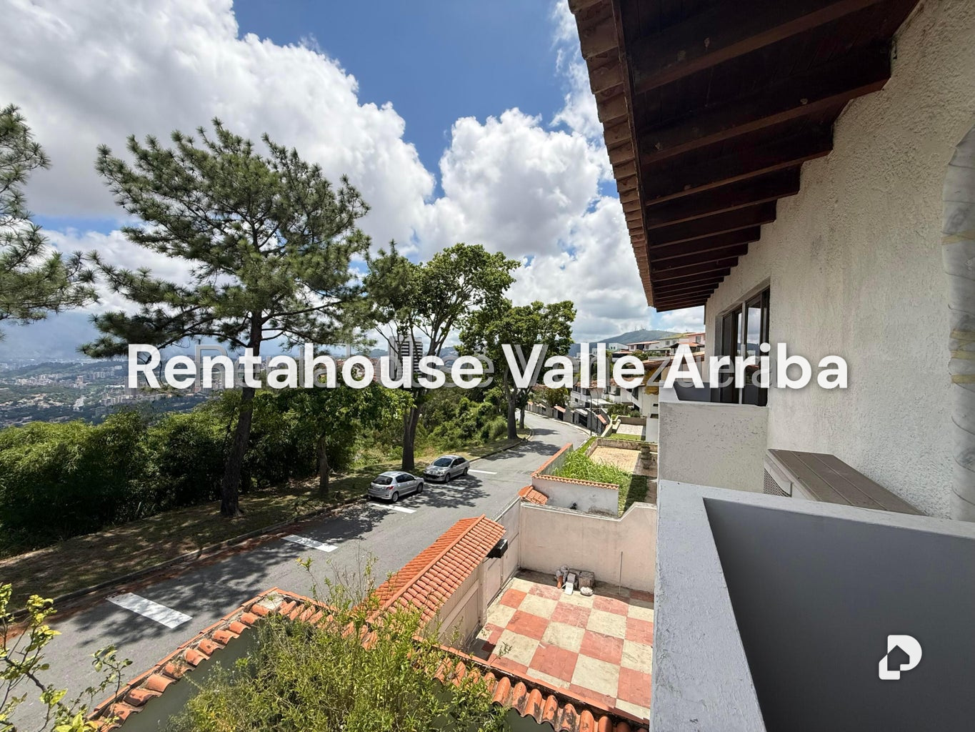 Casa en Alto Prado, Caracas – 21