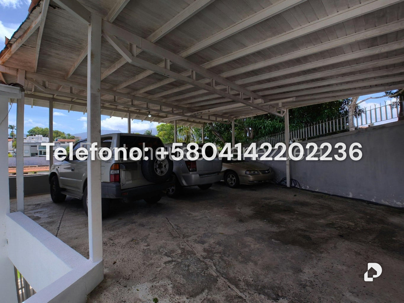 Casa en Cumbres de Curumo, Caracas – 9