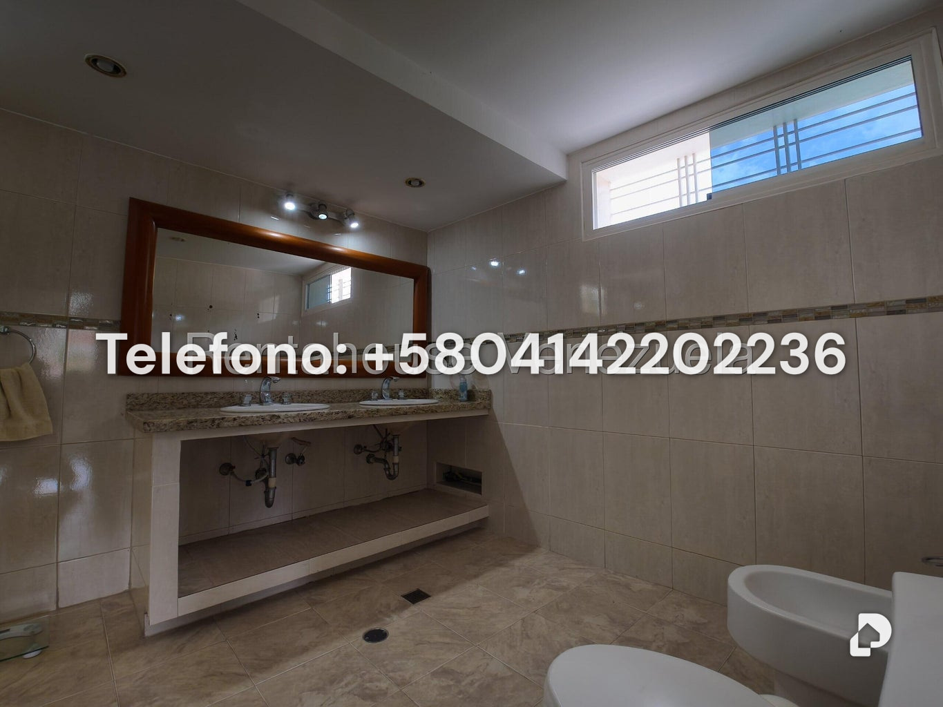 Casa en Cumbres de Curumo, Caracas – 40