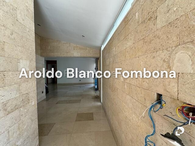 Casa en Santa Cecilia, Caracas – 4