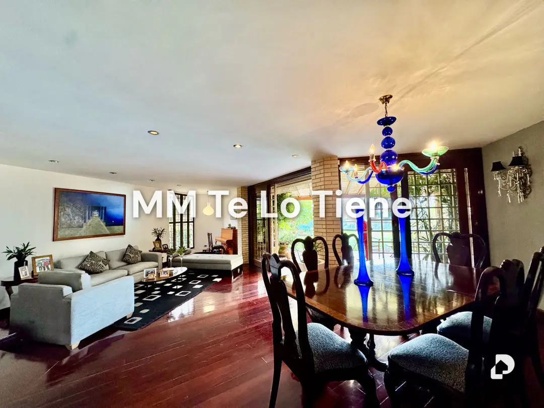 Casa en Colinas de Tamanaco, Caracas – 19