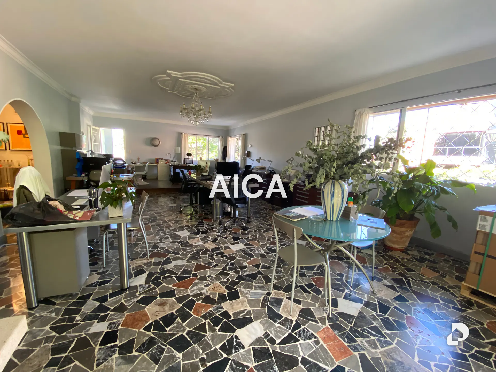 Casa en Altamira, Caracas – 18