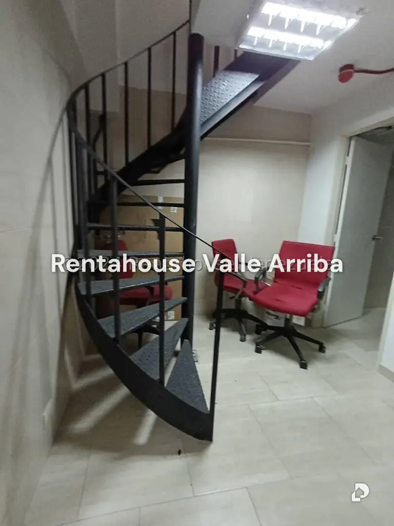 Local comercial en Las Acacias, Caracas – 12
