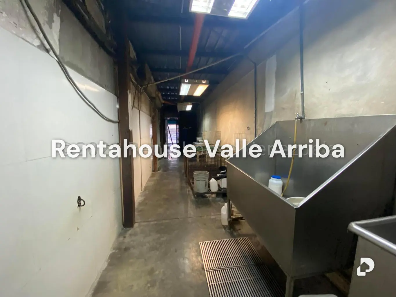 Local comercial en Las Mercedes, Caracas – 30